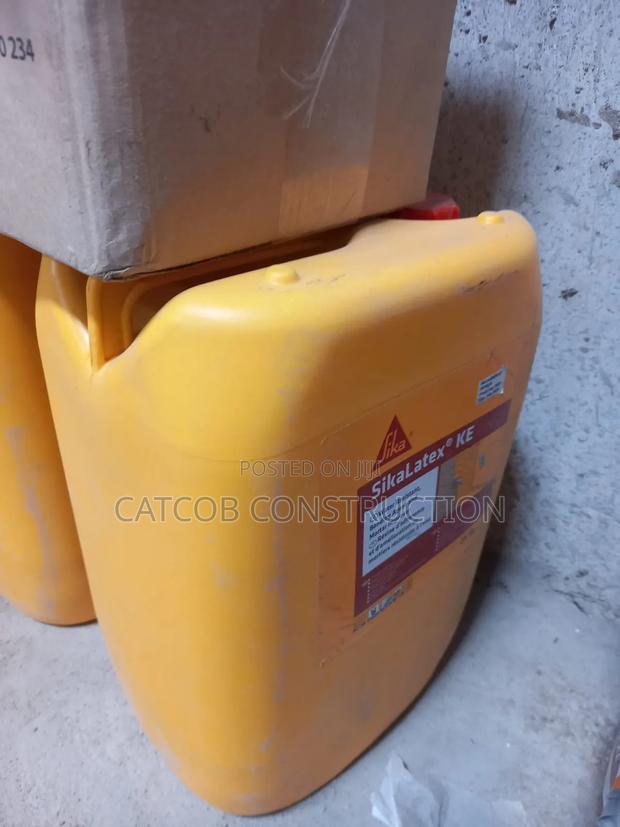 Sikalatex | High-Performance Bonding Waterproofing Admixture - thumbnail 2