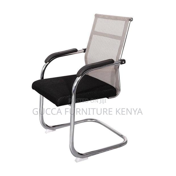Ergonomic Mid Back Mesh Conference Chair - thumbnail 7
