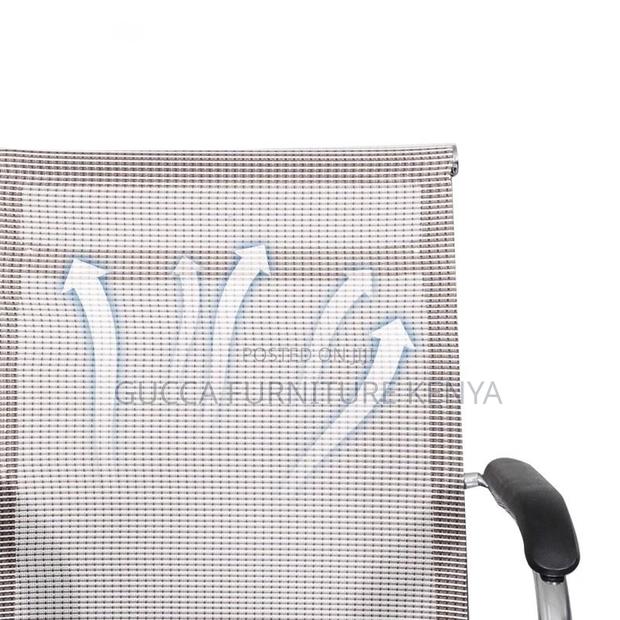 Ergonomic Mid Back Mesh Conference Chair - thumbnail 11