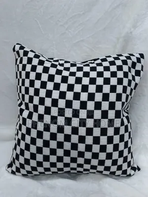 Black and White Throwpillow Covers
