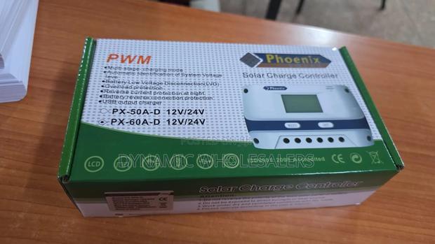 Phoenix PWM Solar Charge Controller - thumbnail 3