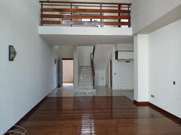 3bdrm Duplex in Westlands for rent - main view