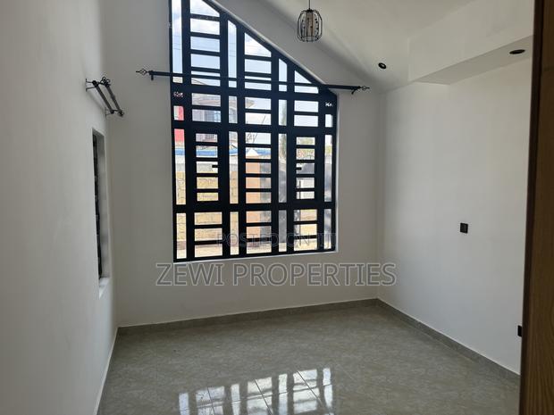 4bdrm Bungalow in Kiserian for sale - thumbnail 8