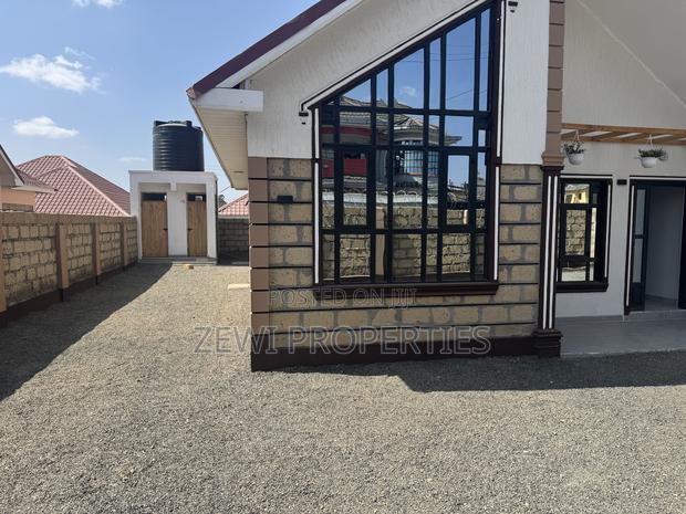 4bdrm Bungalow in Kiserian for sale - thumbnail 3