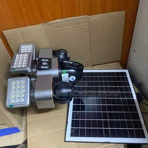 High Brightness Digital Zoom 3lens 3screen Solar Powered V380 Max 4g - main view