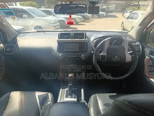 Toyota Land Cruiser Prado 2015 White