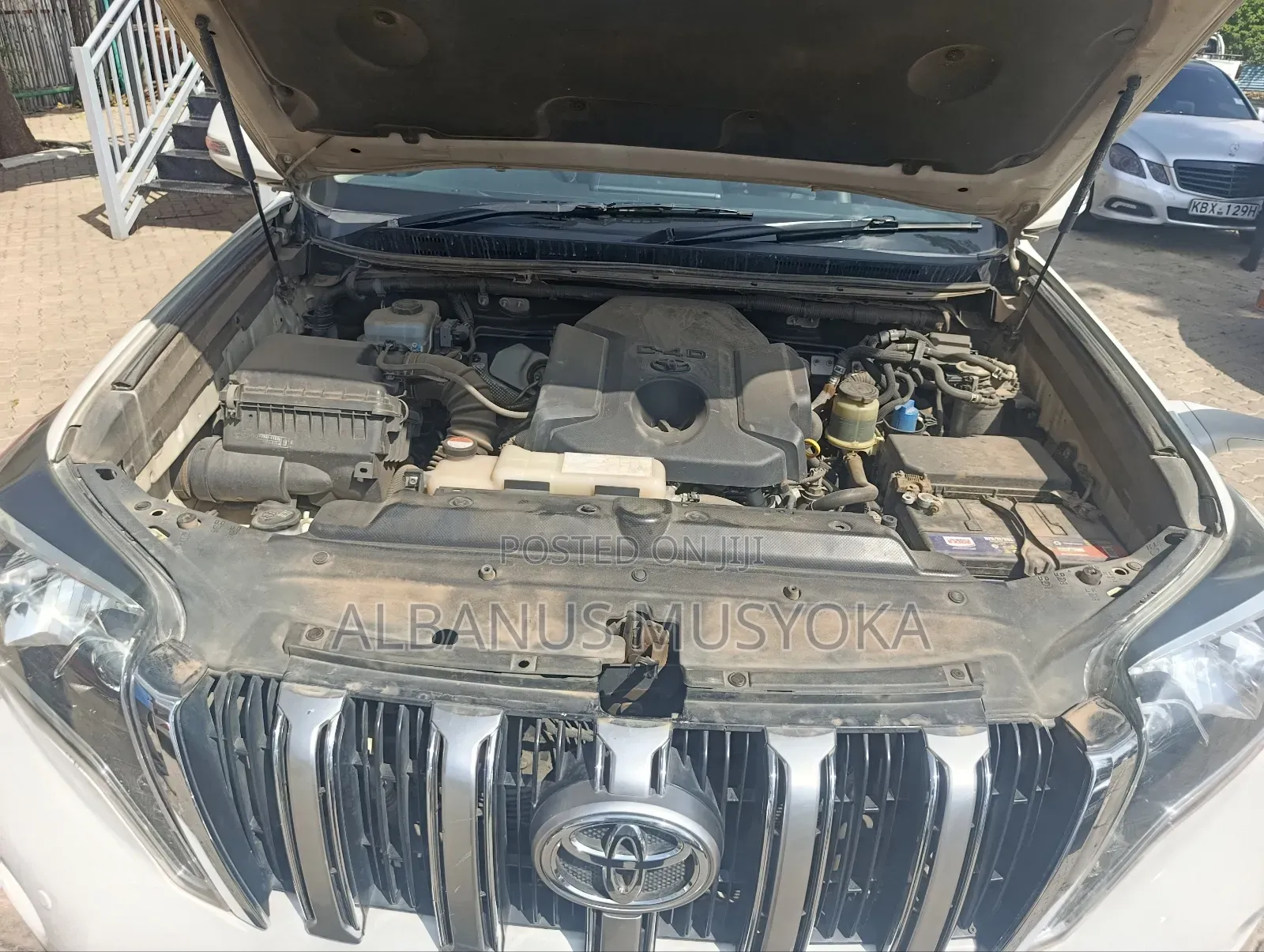 Toyota Land Cruiser Prado 2015 White