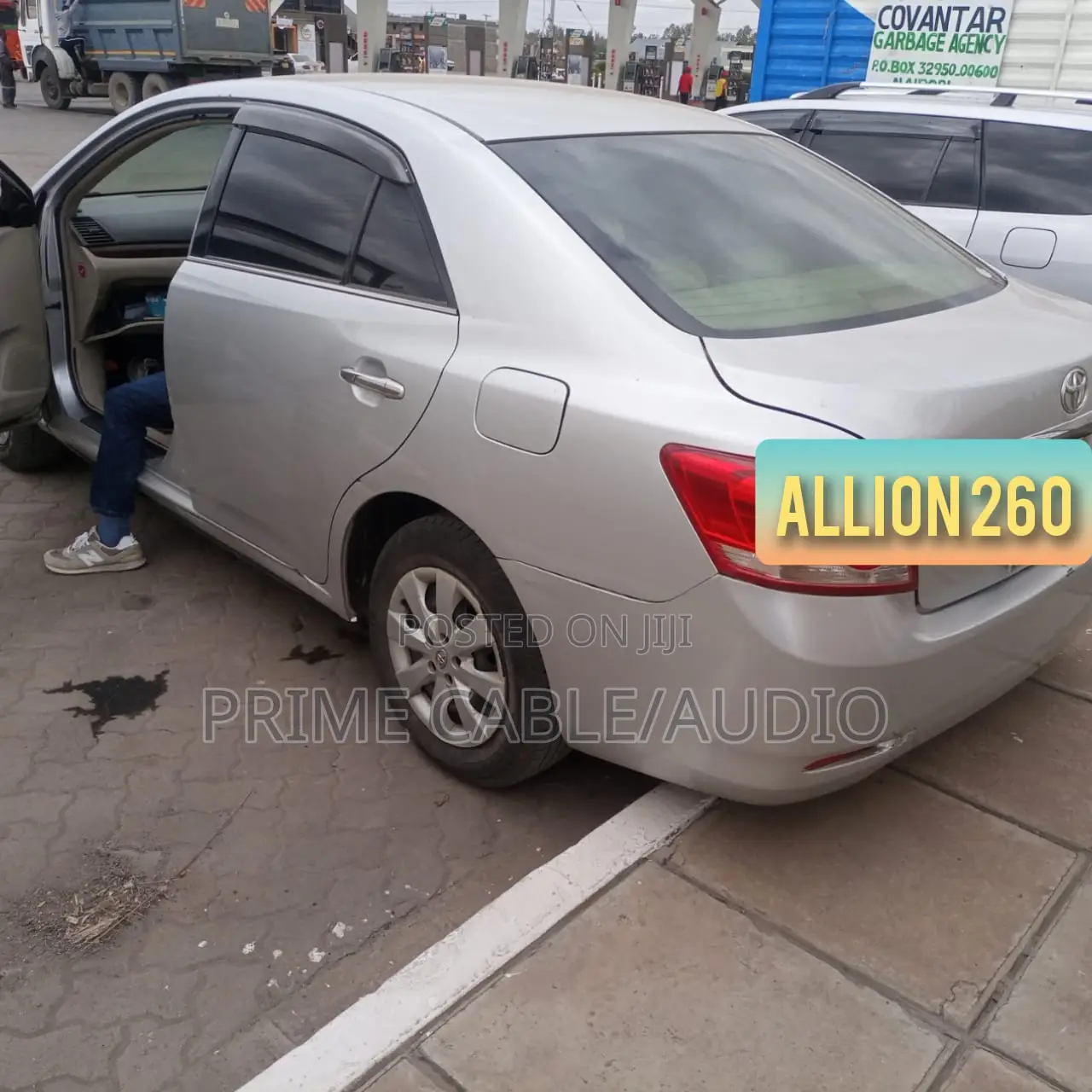 High End Android Radio 9 Inch With Frame Fitted in Toyota Allion260
