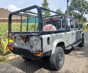 Land Rover Defender 2000 Gray