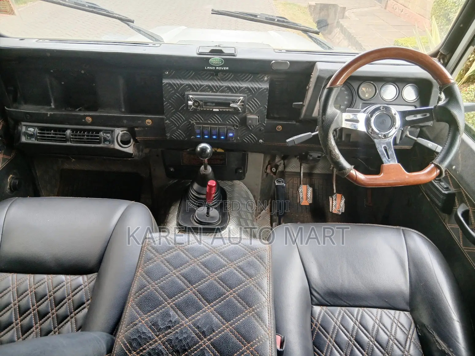 Land Rover Defender 2000 Gray