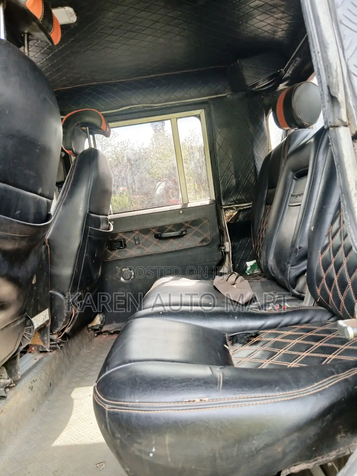 Land Rover Defender 2000 Gray