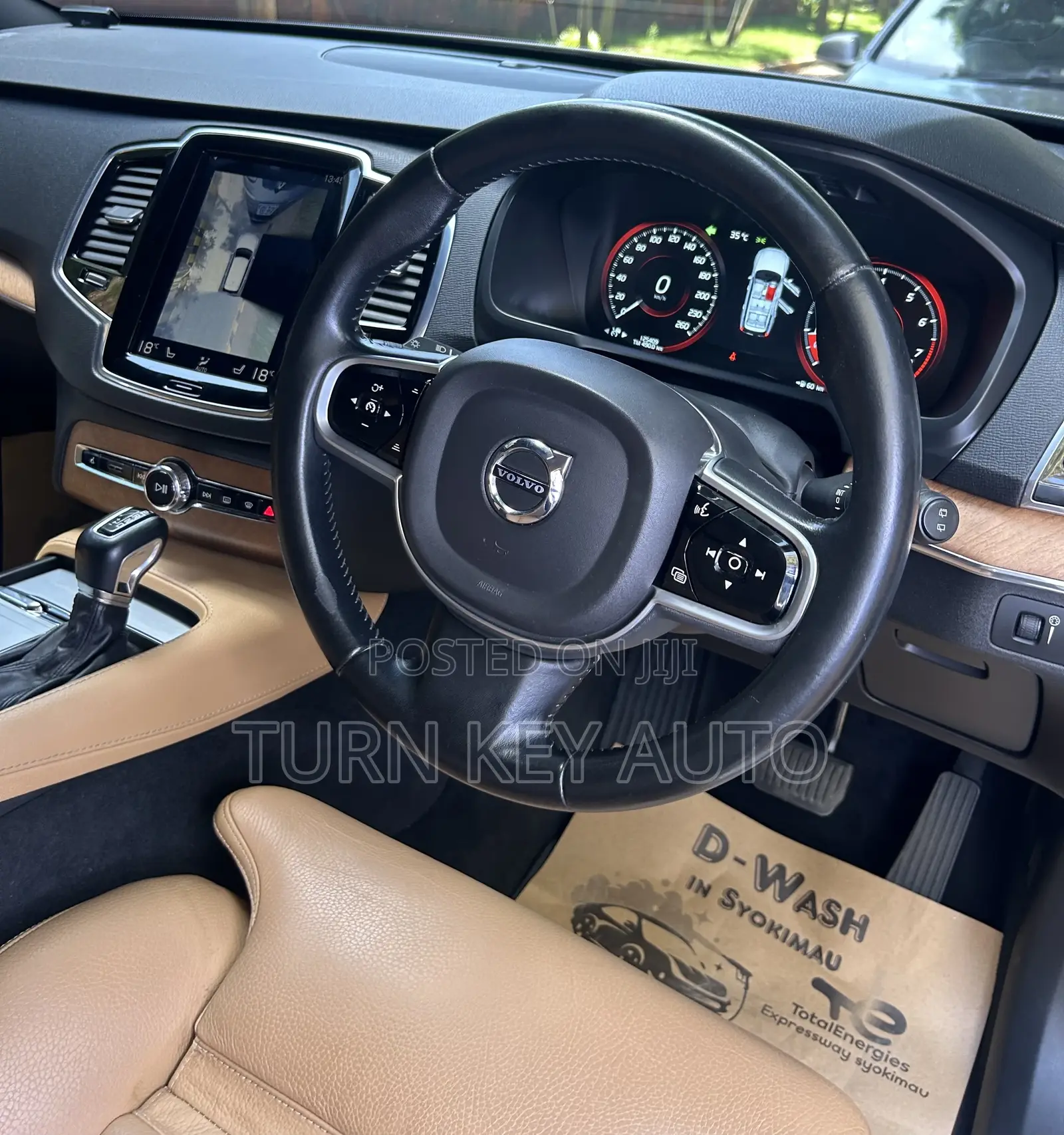 Volvo XC90 T5 Momentum AWD (2.0L 4cyl 8A) 2017 White
