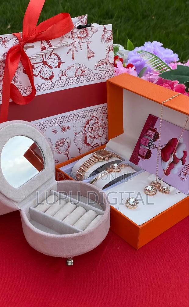 Gift SetMini Sofa Jewellery Organizer Card Gift Bag - thumbnail 3