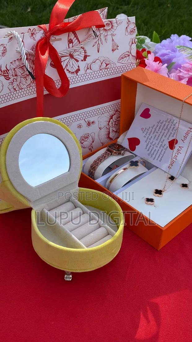 Gift SetMini Sofa Jewellery Organizer Card Gift Bag - thumbnail 6