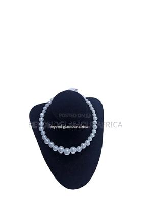 White Small Pearl Necklace - thumbnail 2