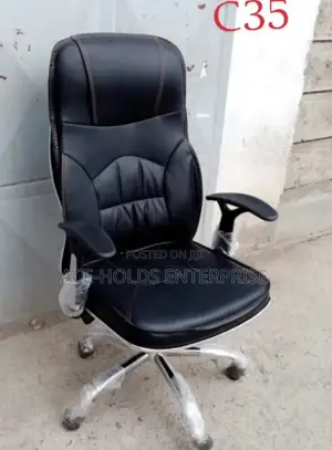 Executive Boss Managerial Office Chair - Swivel Base