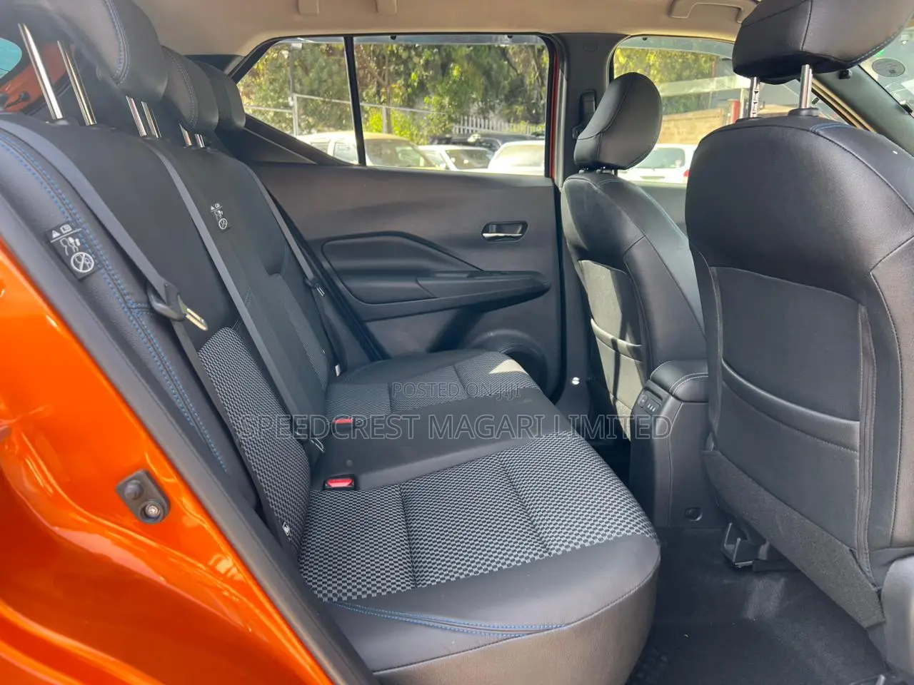 Nissan Kicks S 2020 Orange