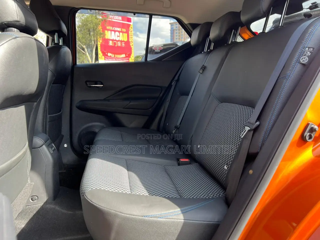 Nissan Kicks S 2020 Orange
