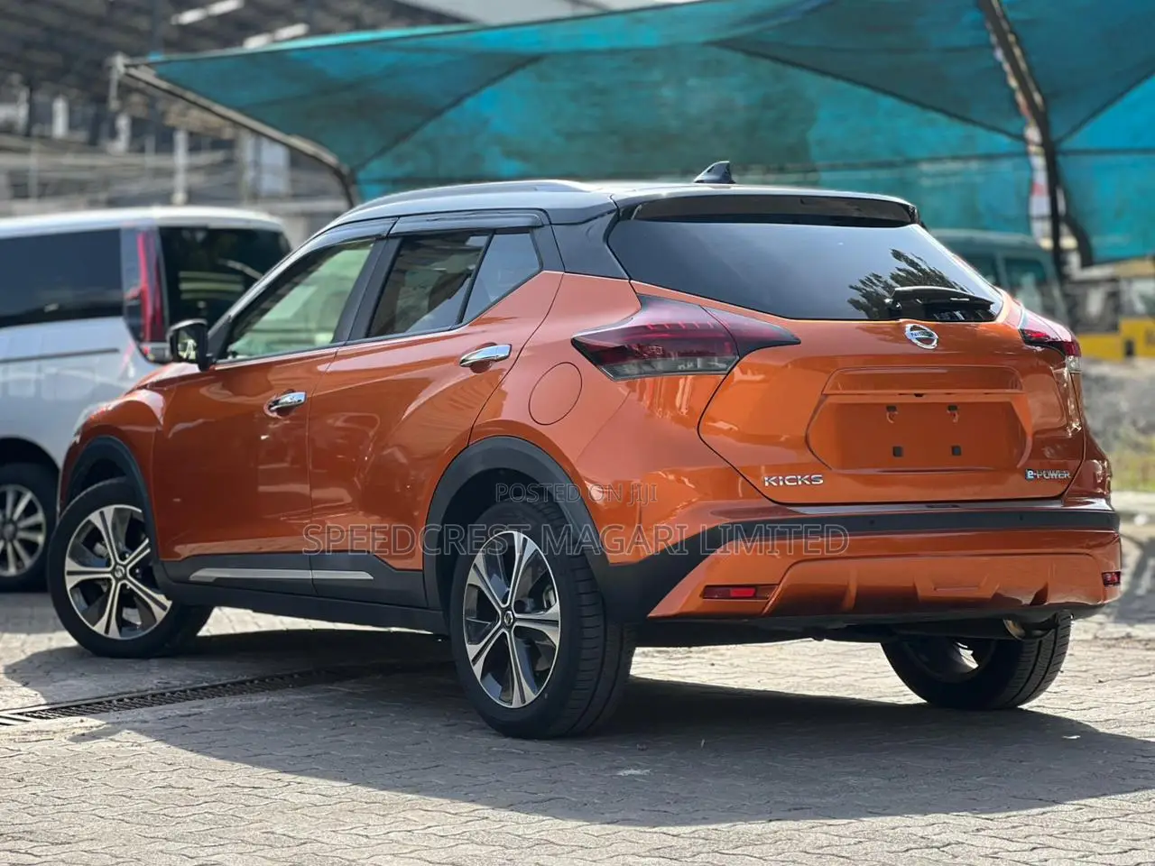Nissan Kicks S 2020 Orange