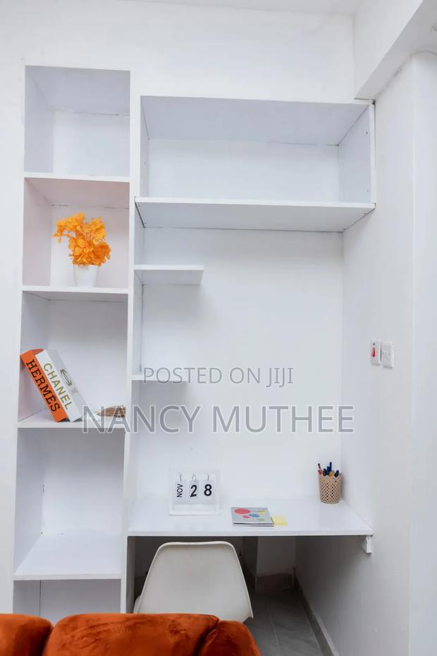 Airbnb Host - thumbnail 2