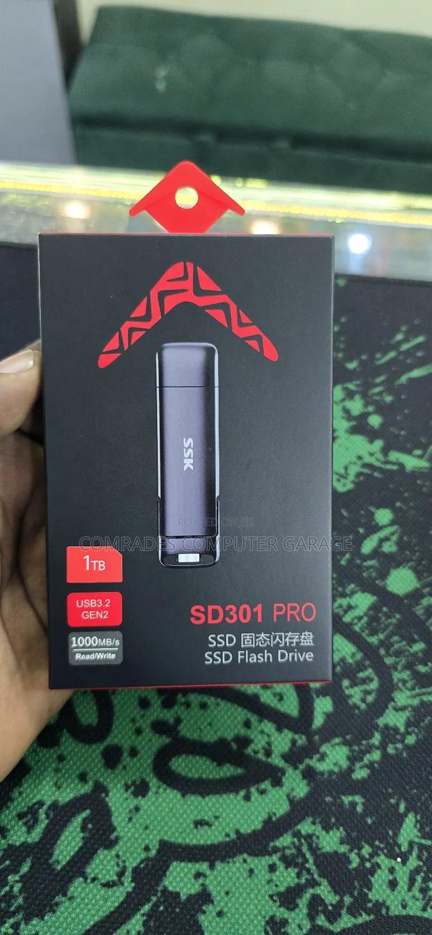 1tb Portable Ssd. (Ssk 1tb Portable Flash Usb and Type-C) - main view