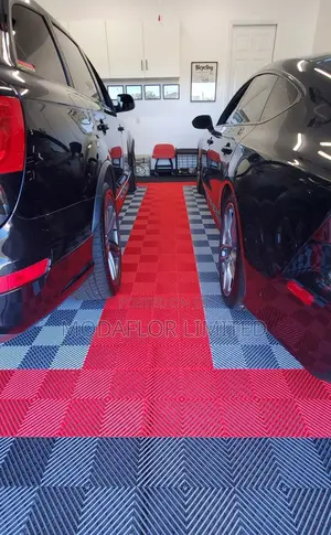 Heavy-Traffic Garage Mats | Modular Flooring System