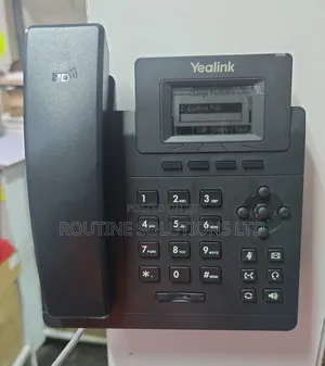 Yealink Ip Phone T30p Black and White Display
