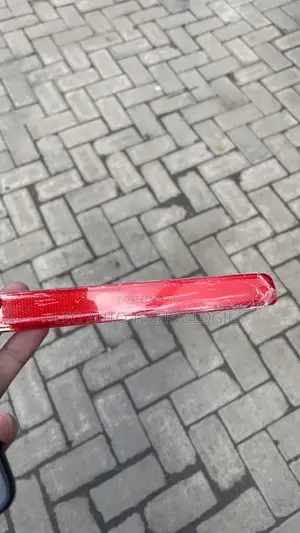 Bumper Reflector for Land Rover Discovery 4 and Range Rover