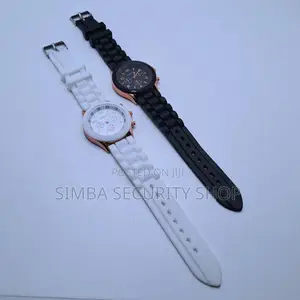 4 Piece Couples Geneva Two Watches Magnetic Heart Bracelet Gift Set