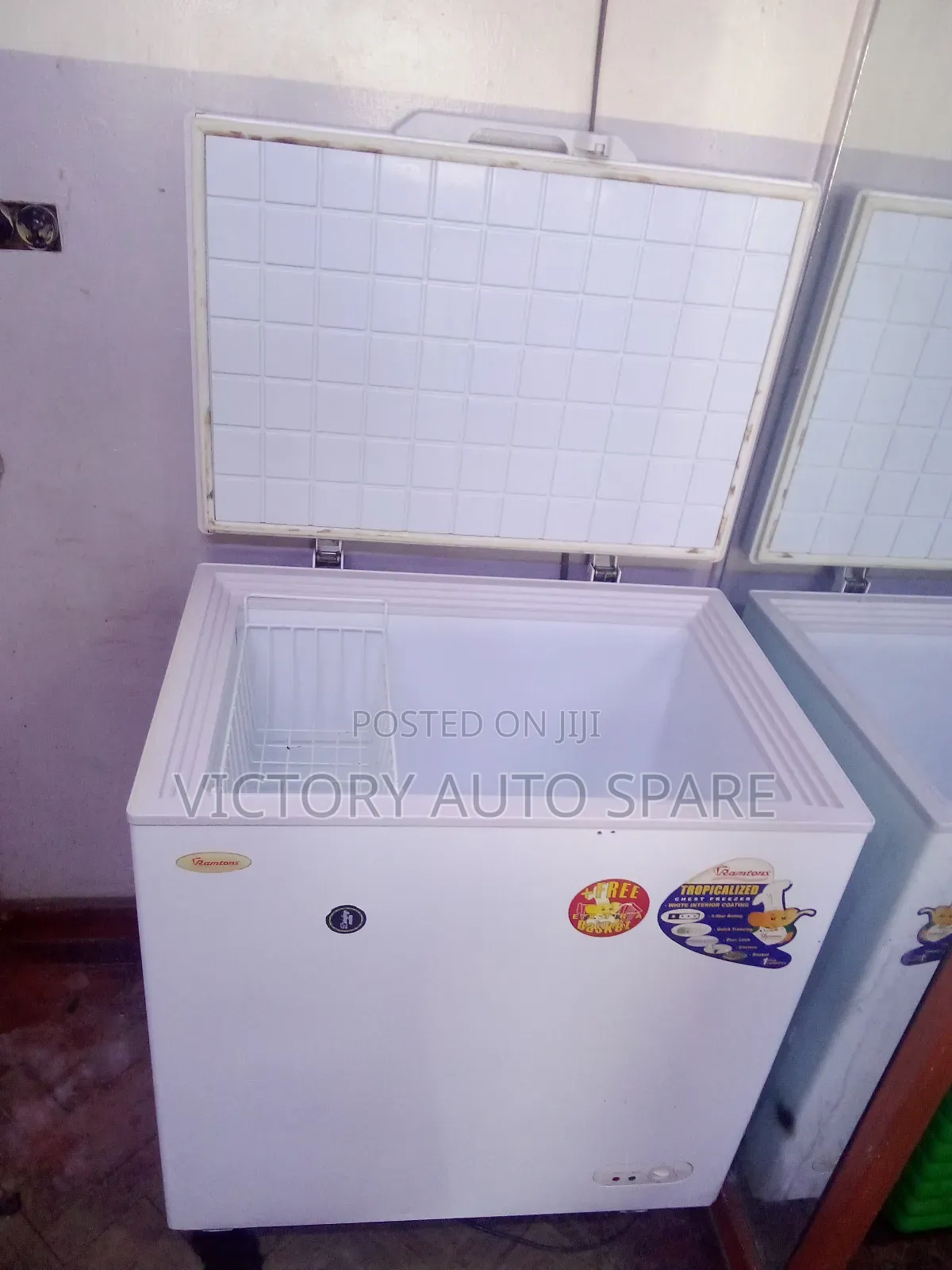 Ramtons White Deep Freezer