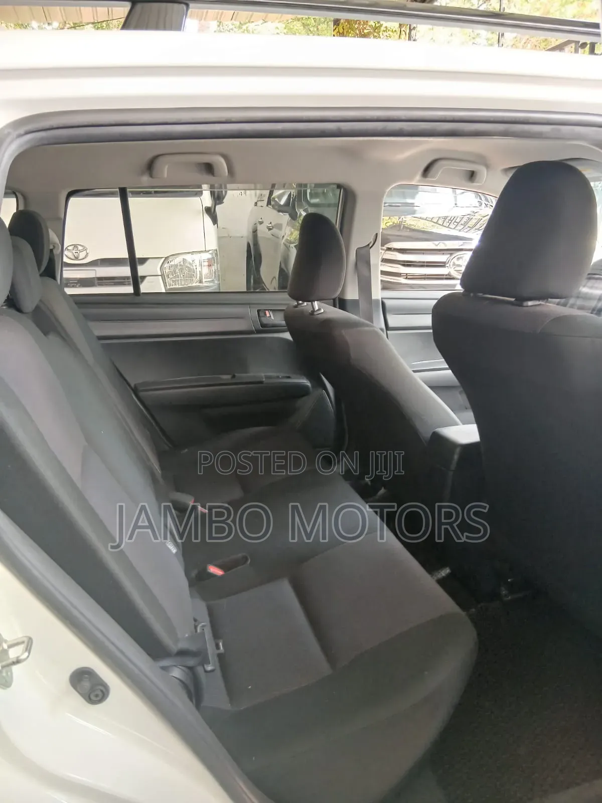 Toyota Corolla Fielder 1.5 Petrol FWD 2020 White