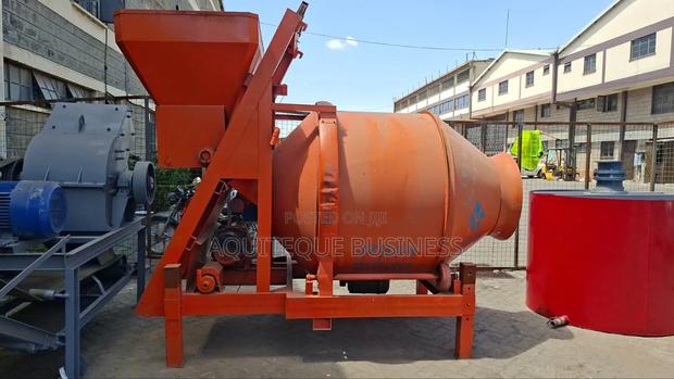 Self Loading Mixer 500l - main view