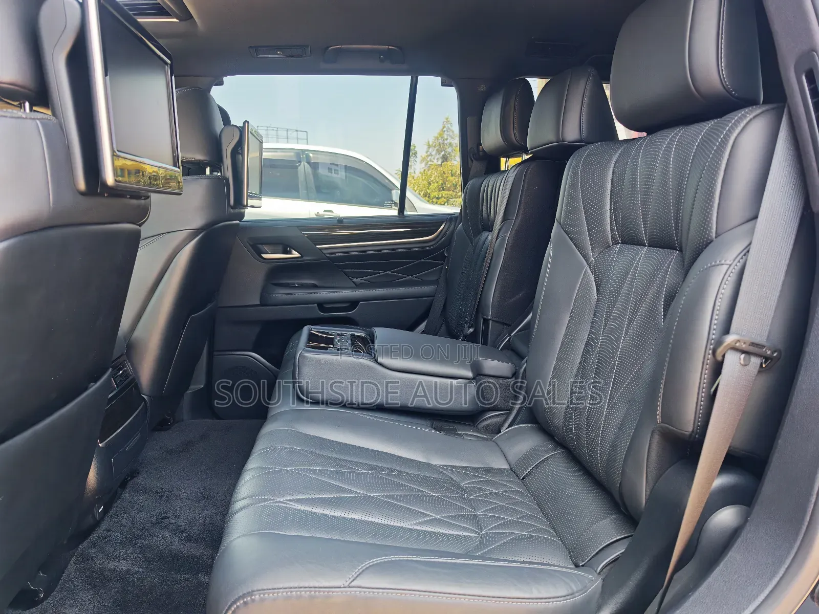 Lexus LX 570 AWD 2019 Matt Black