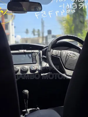 Toyota Axio 1.5 G 2WD 2019 Gold
