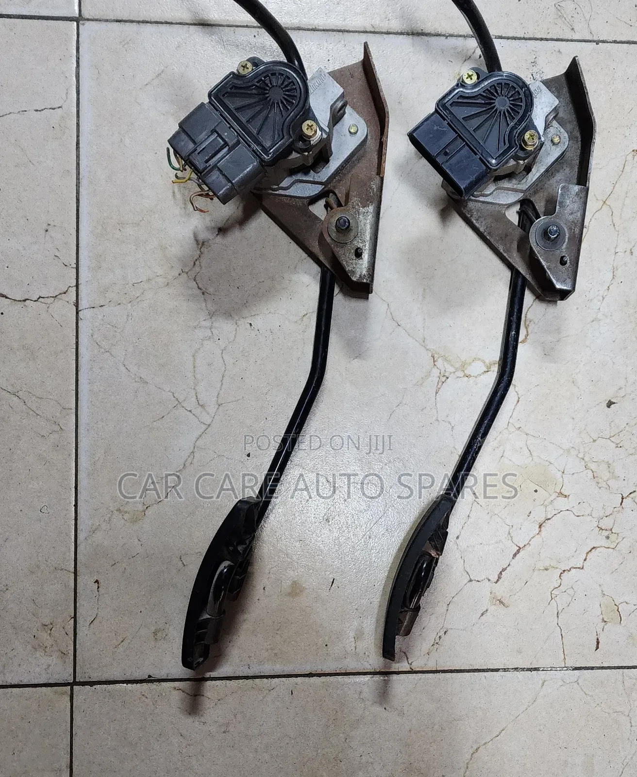 Pedal Sensor Mitsubishi Pajero I0