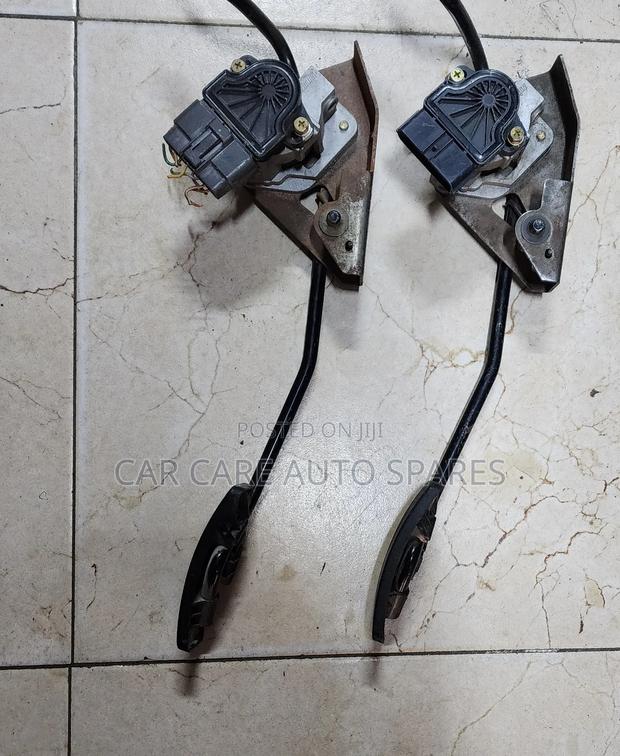 Pedal Sensor Mitsubishi Pajero I0