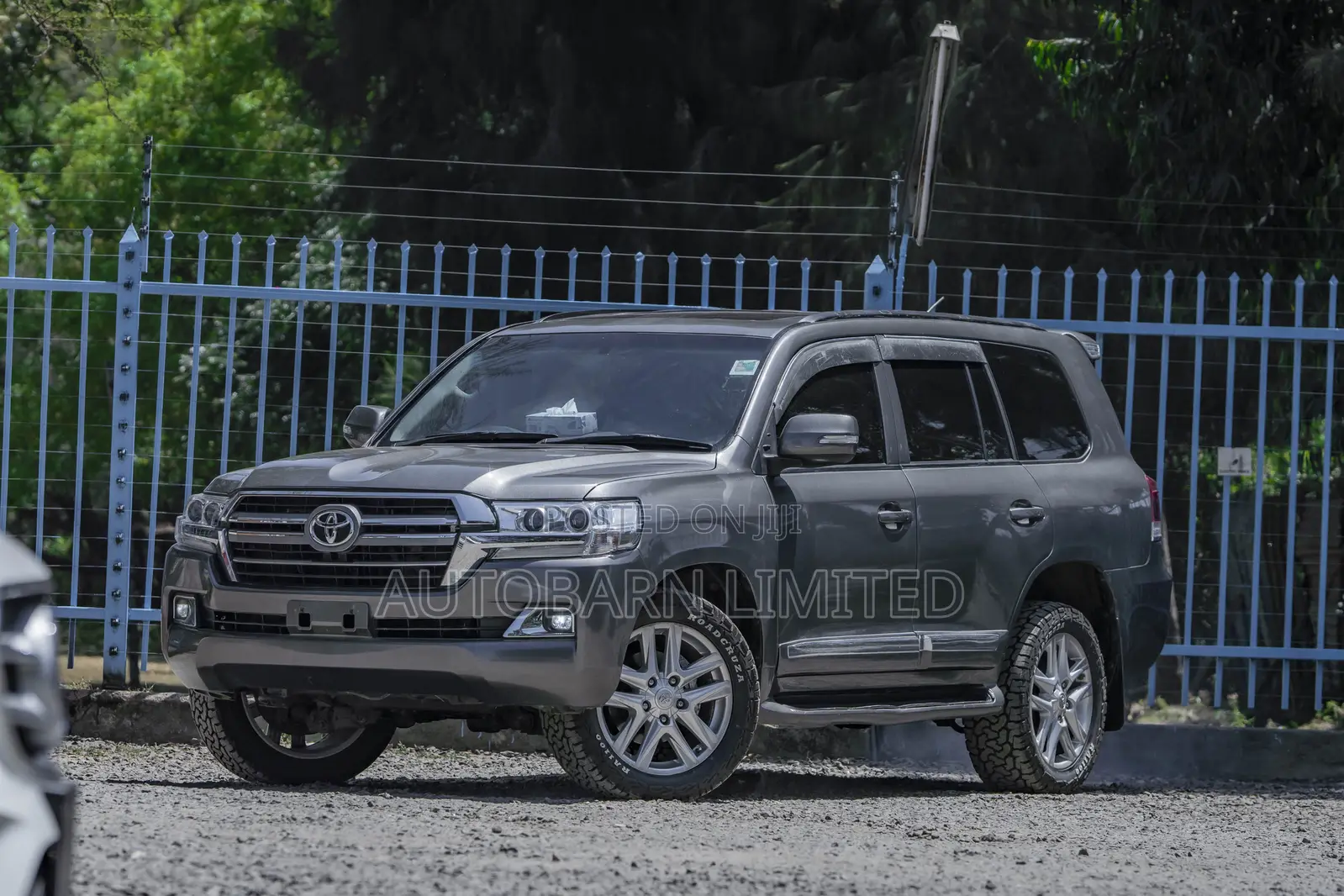 Toyota Land Cruiser 4.5 V8 DSL 2013 Gray