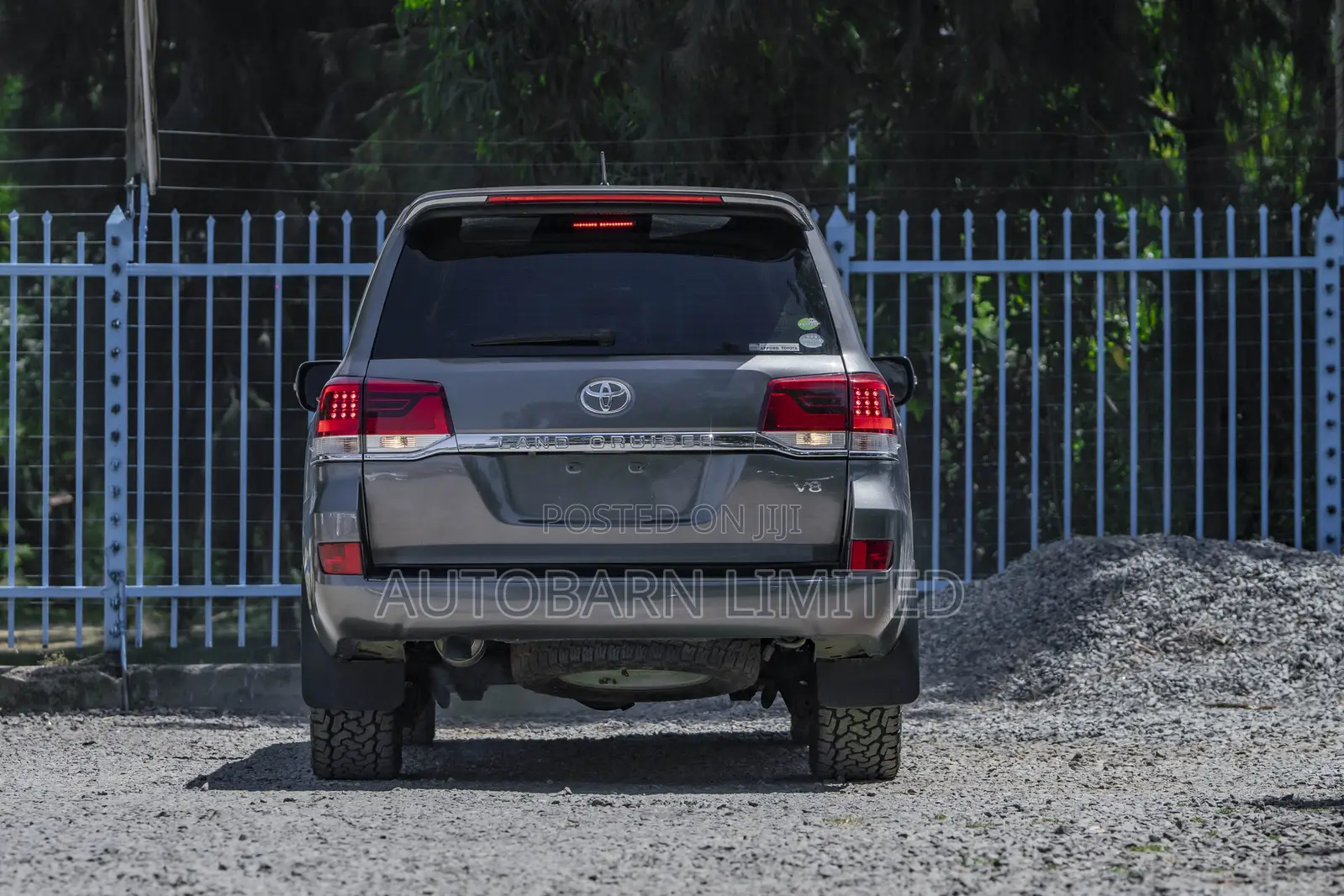 Toyota Land Cruiser 4.5 V8 DSL 2013 Gray
