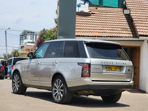Land Rover Range Rover Vogue 2016 Beige
