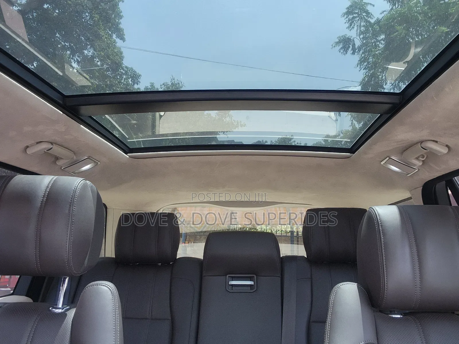 Land Rover Range Rover Vogue 2016 Beige