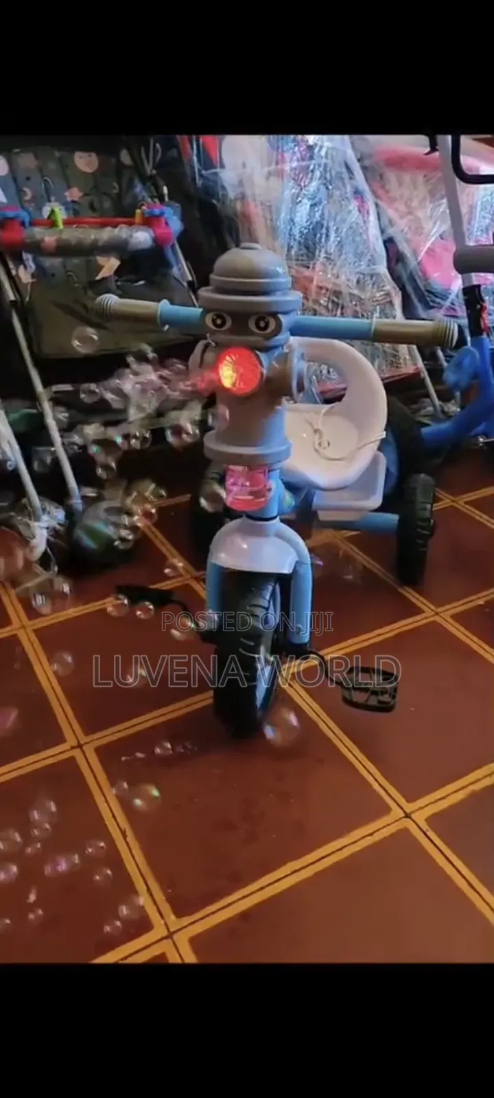 Mudical Tricycle With Bubble Machine