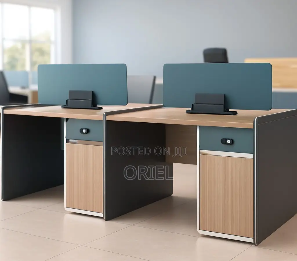 Office Workstation : 4-Way Executive Office Workstation