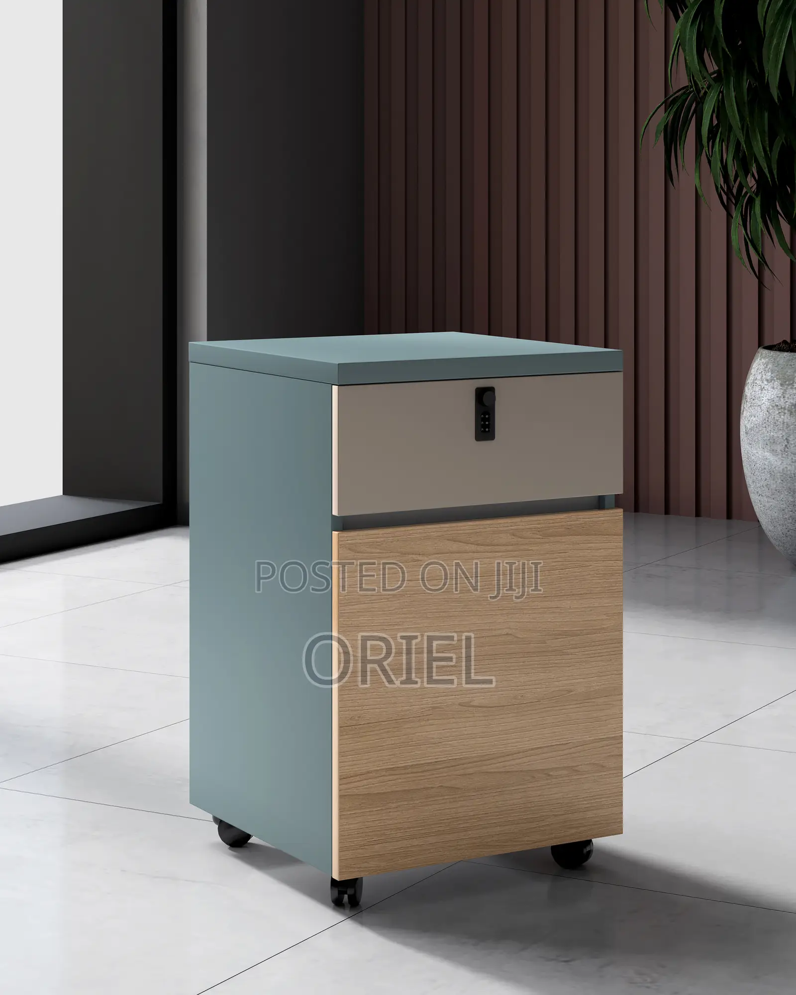 Office Workstation : 4-Way Executive Office Workstation