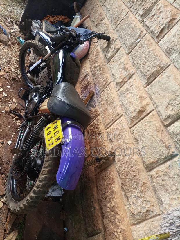 Suzuki 2010 Black - thumbnail 3