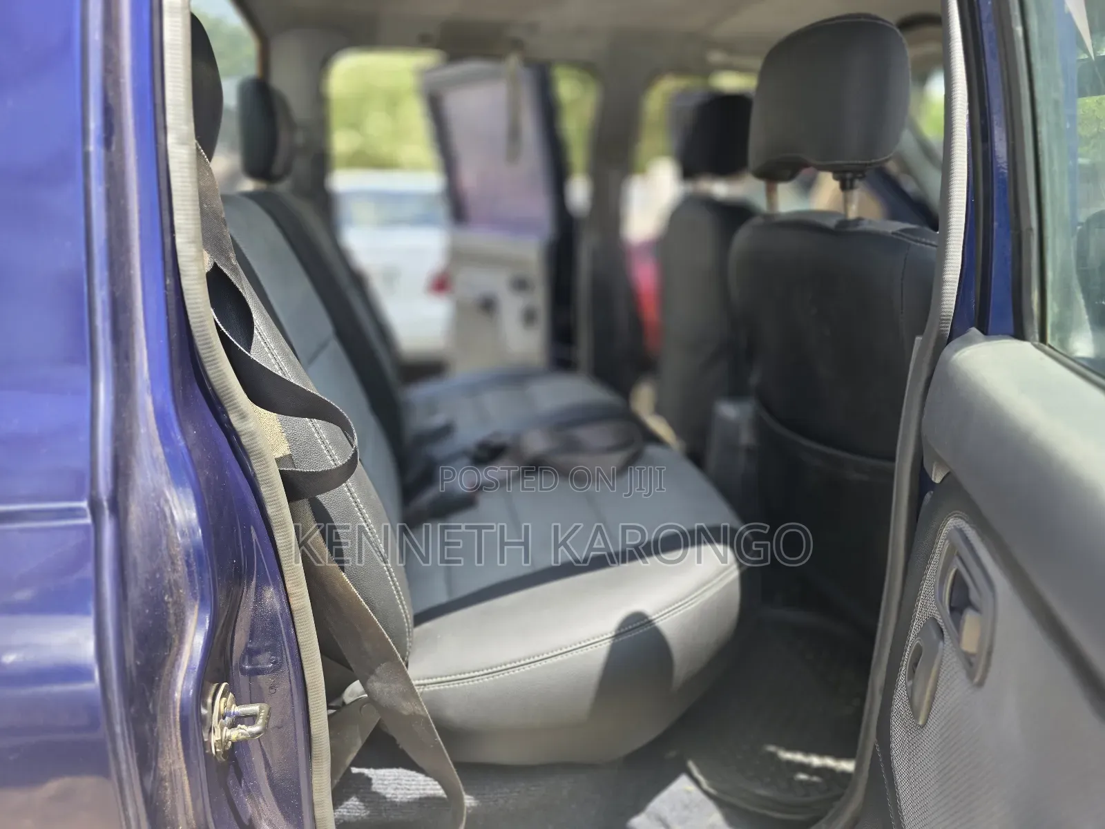 Nissan Hardbody 2000i 2006 Blue