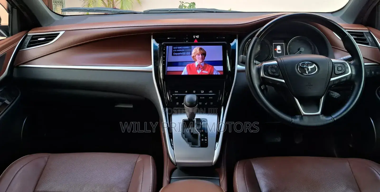 Toyota Harrier 2.0 2018 White