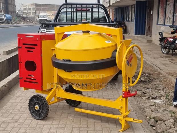 Concrete Mixer (Brazilian) - main view