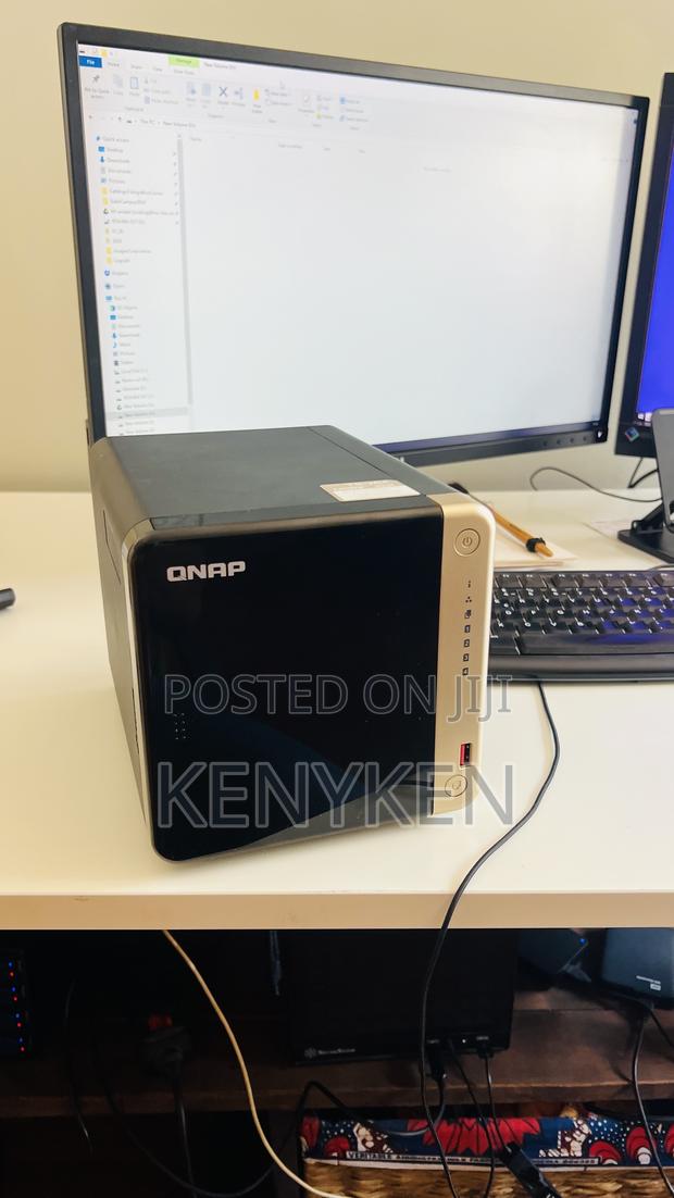 Qnap Ts-X64 Nas Drive - thumbnail 5