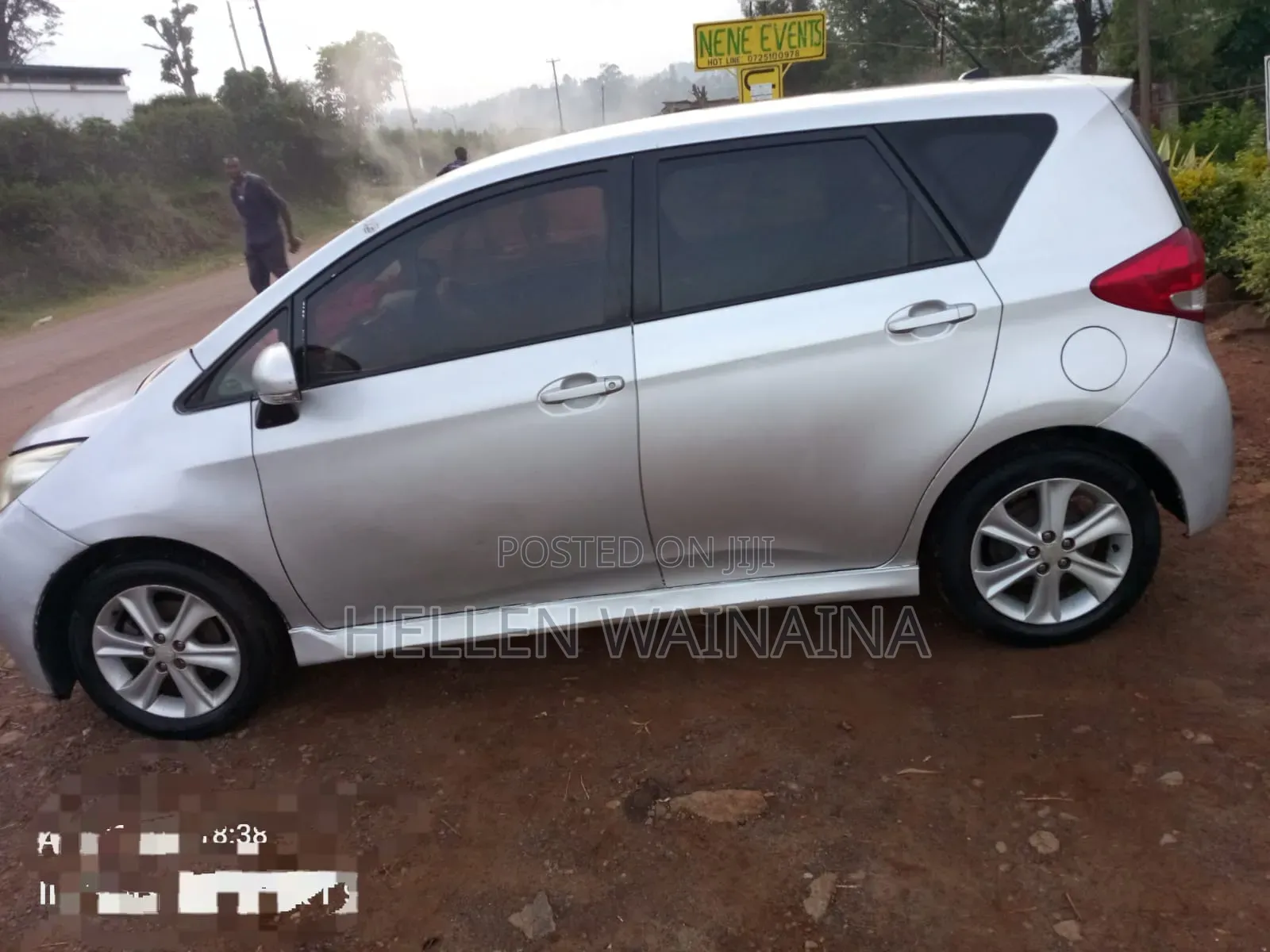 Subaru Trezia 2012 Silver