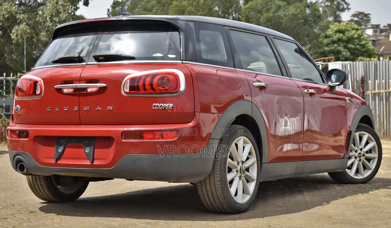 Mini Clubman 2016 Red
